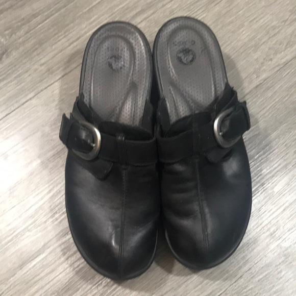 CROCS Black Leather Buckle Detail Slip on Clogs #15513 size 10 - Picture 1 of 11